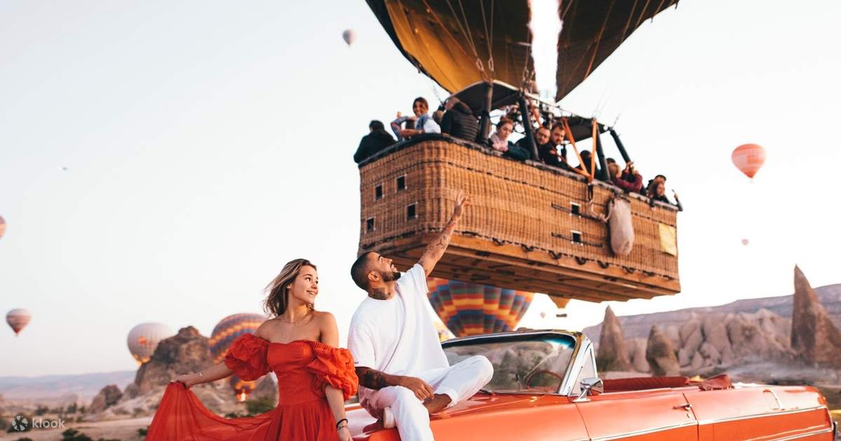 Classic Car Photoshoot and Rental Dress Experience in Cappadocia Klook